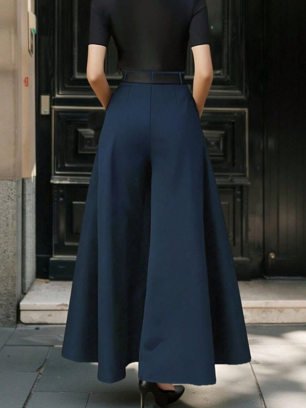 Navy Blue Elegant Women's Pocket Wide Leg Pants - Picture 2 of 3